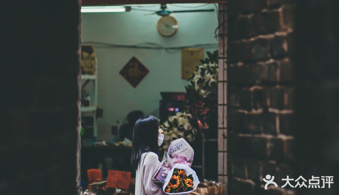 巷弄深处的隐藏瑰宝，小77最新地址探索