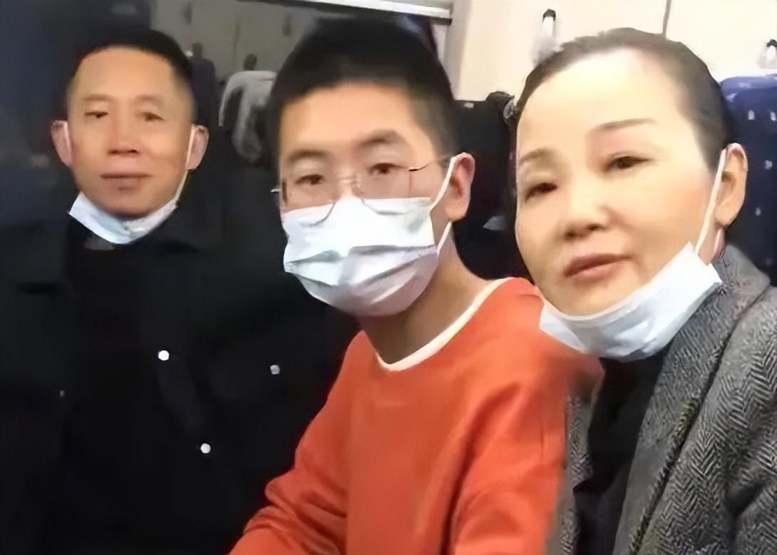 最新刷碗工的日常趣事概览