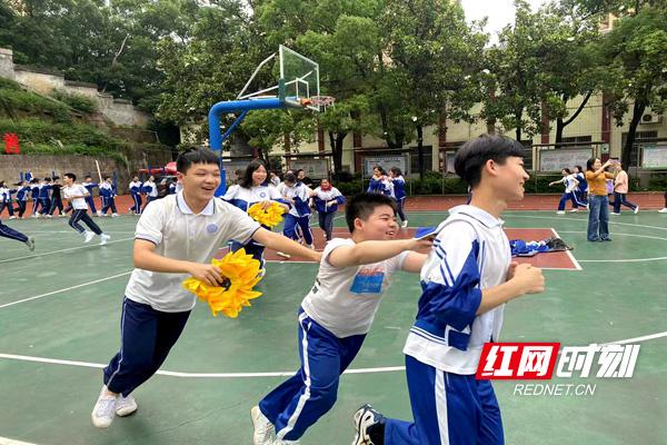 中考改革新动向，科技重塑教育，智能中考新时代的开启