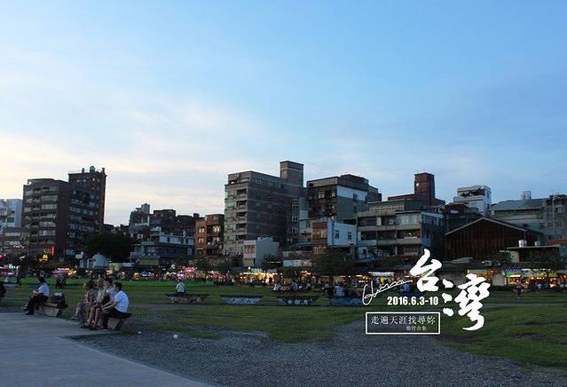 台湾最新动态，小城情怀与日常趣事回顾